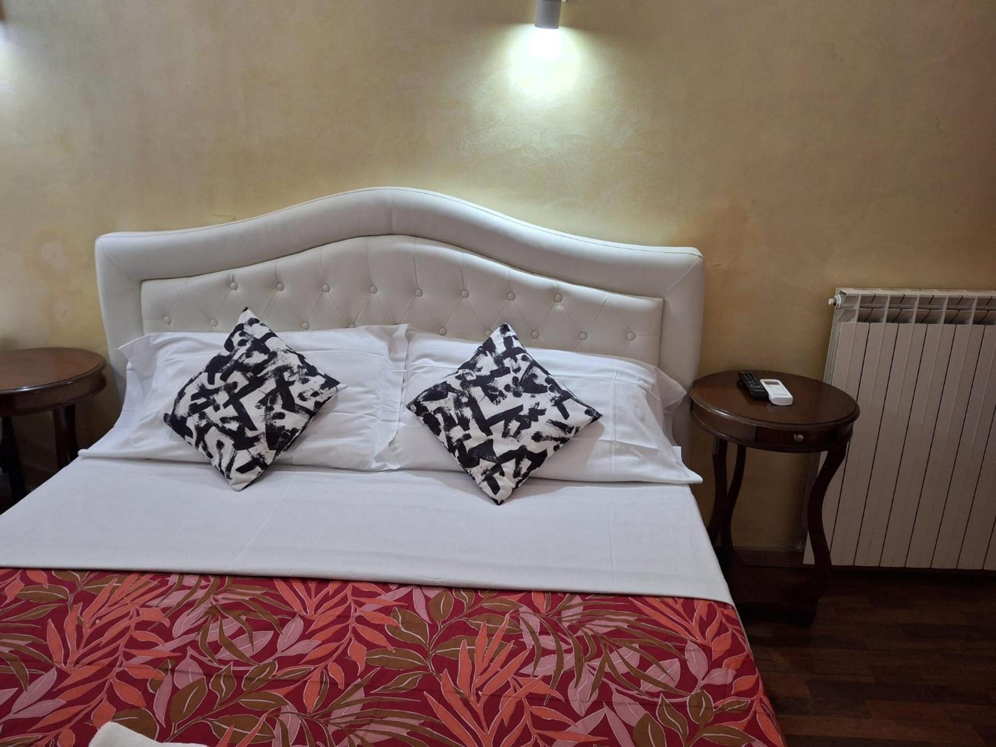 Pensionat Max House 2 Rom